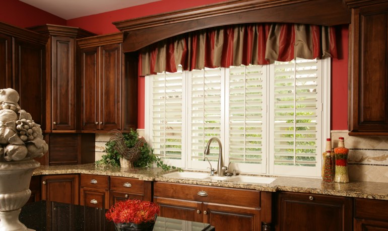 Jacksonville kitchen shutter and cornice valance